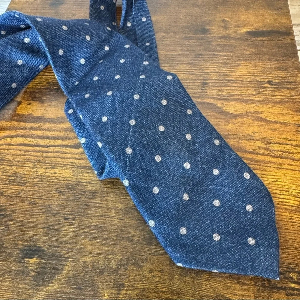 Italio Ferretti Men’ Navy Blue Polka Dot Wool Tie